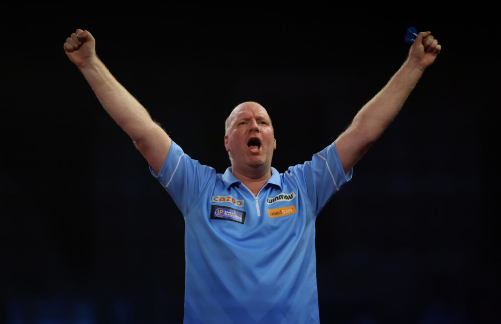 2022/23 Cazoo World Darts Championship - Day Eight
