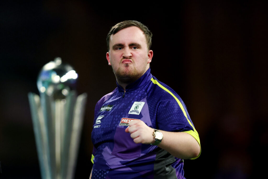 2023/24 Paddy Power World Darts Championship - Day Sixteen