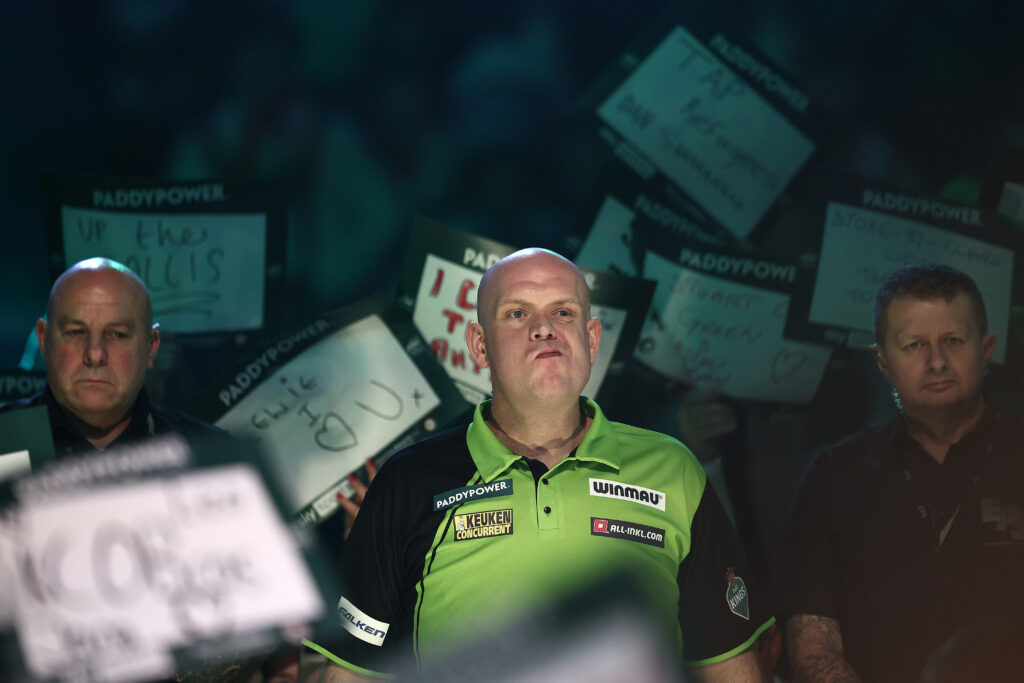 2024/25 Paddy Power World Darts Championship - Day Thirteen