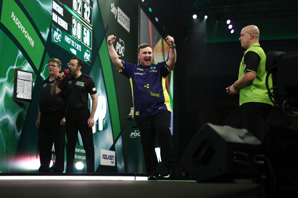 2024/25 Paddy Power World Darts Championship - Day Sixteen